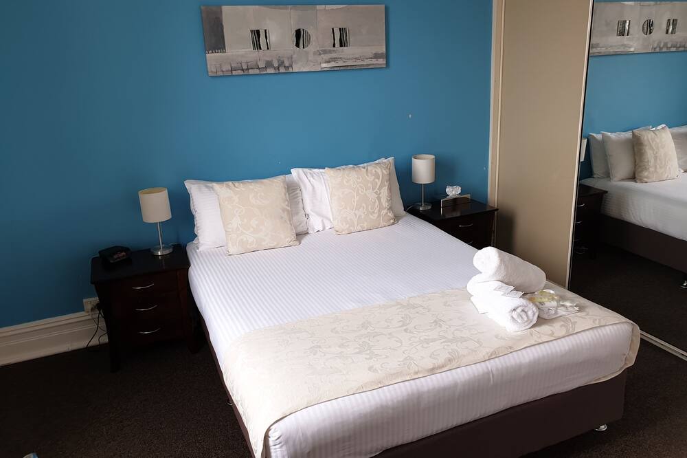 Photo of Bedroom in Murray Bridge