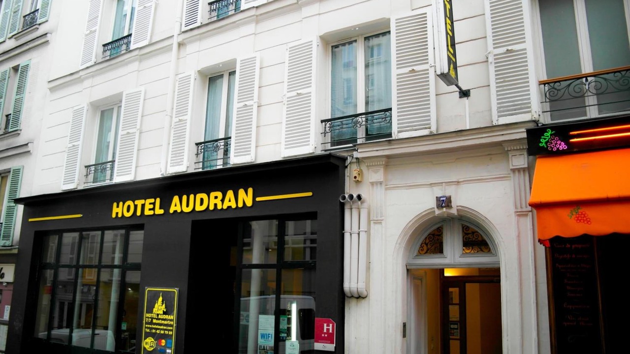 Photo of Outdoor in Montmartre