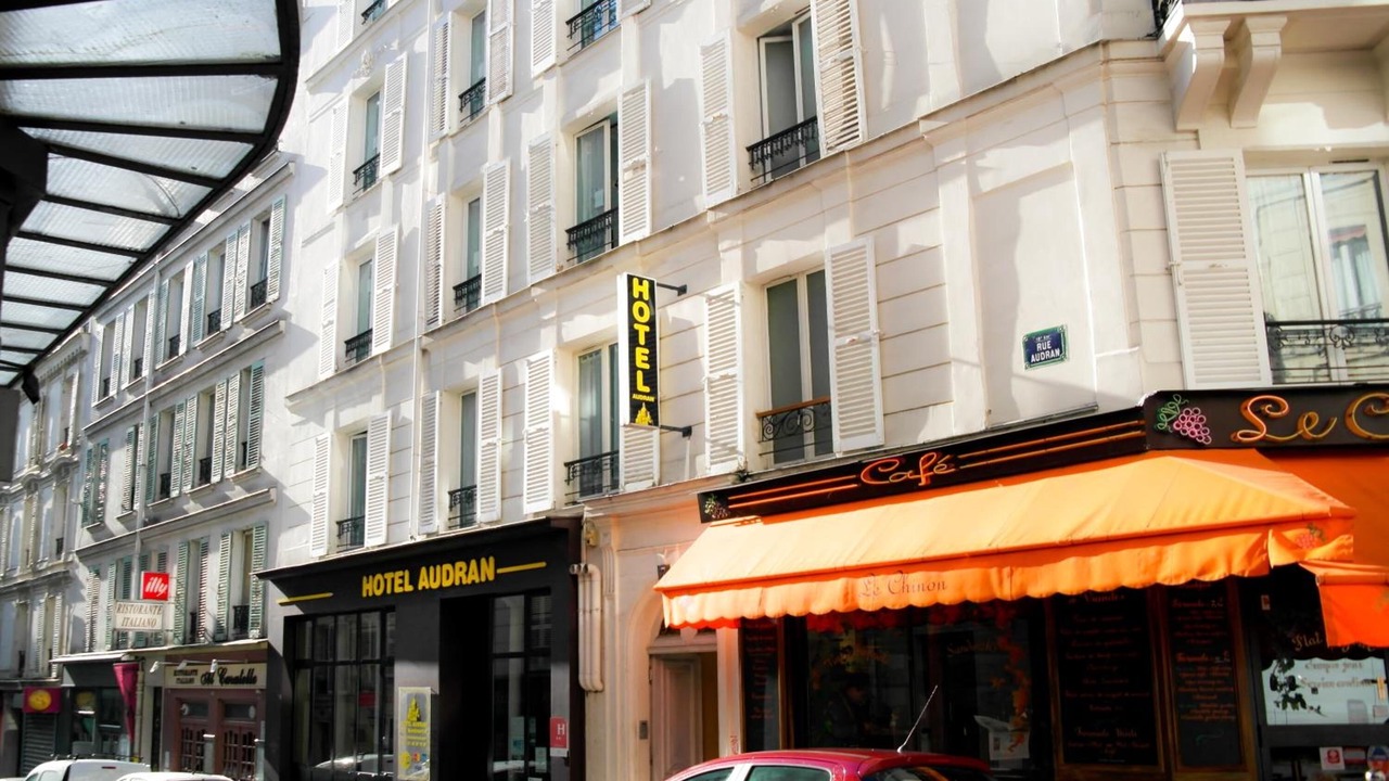 Photo of Outdoor in Montmartre