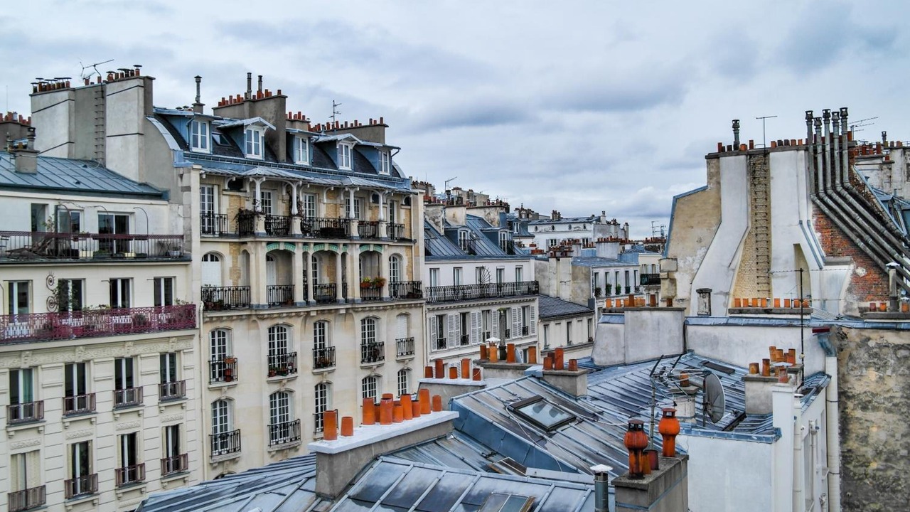 Photo of Buildings in Montmartre