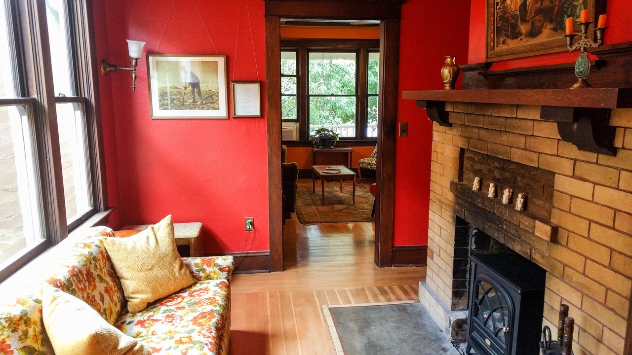 Photo of Livingroom in Richmond