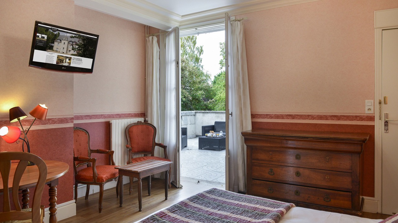 Photo of Bedroom in Beaumont-en-Veron