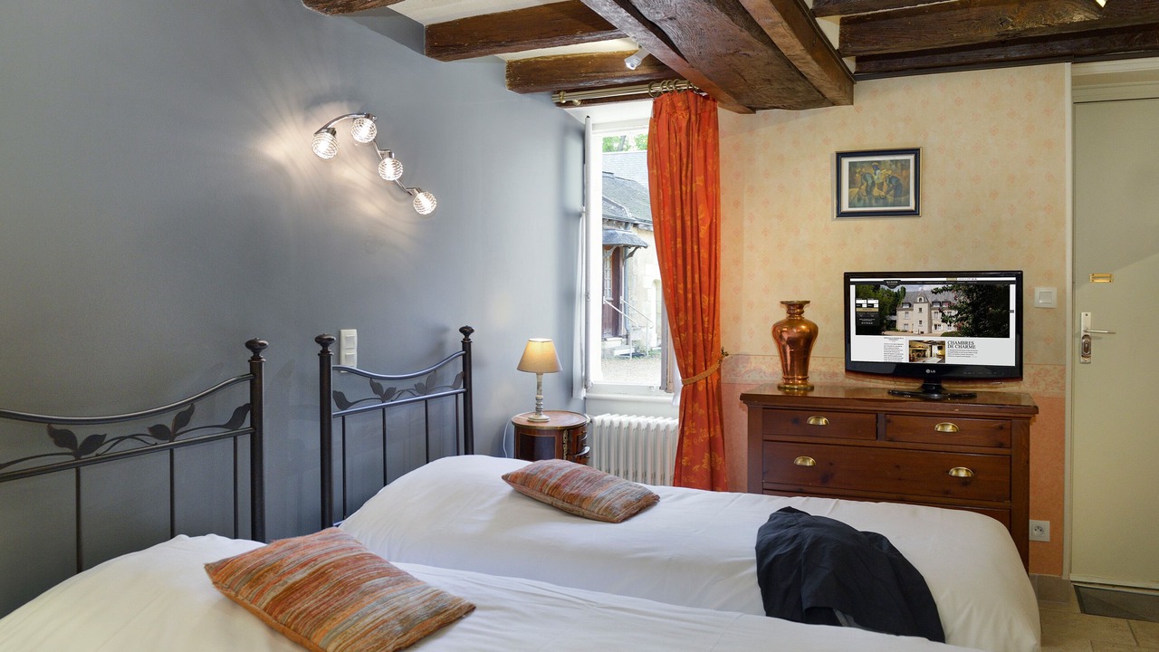 Photo of Bedroom in Beaumont-en-Veron