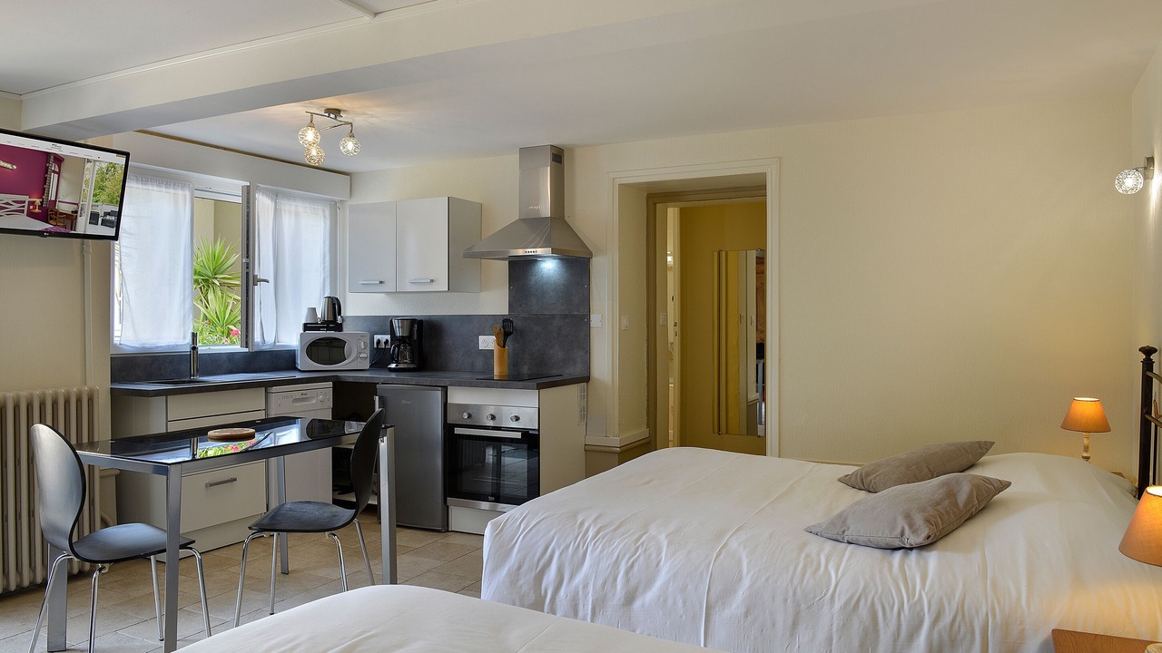 Photo of Bedroom in Beaumont-en-Veron