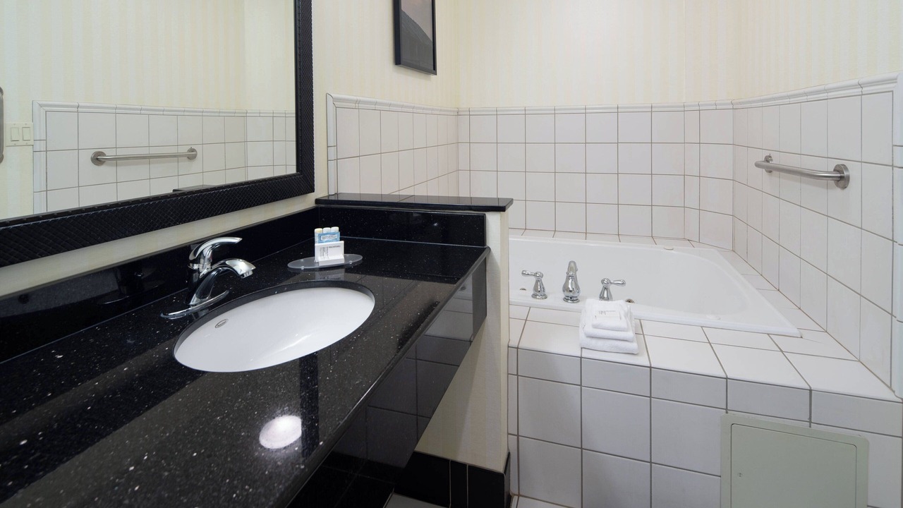 Photo of Bedroom in Bremerton