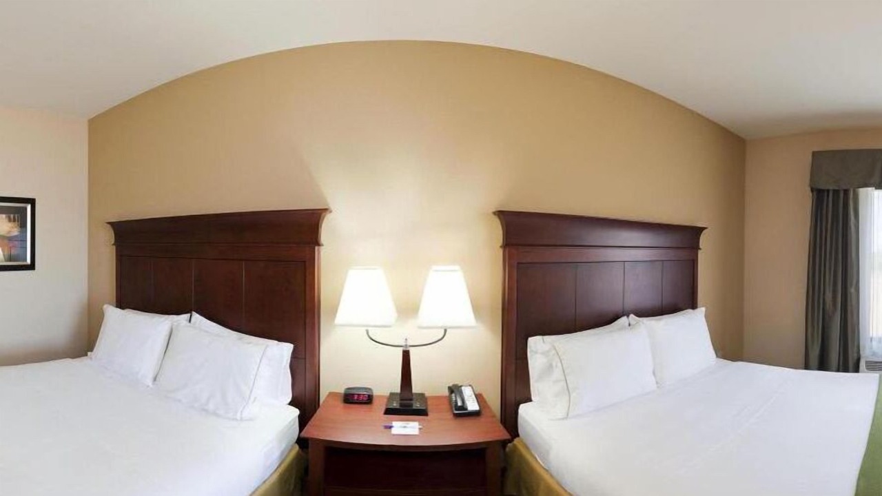 Photo of Bedroom in Poteau