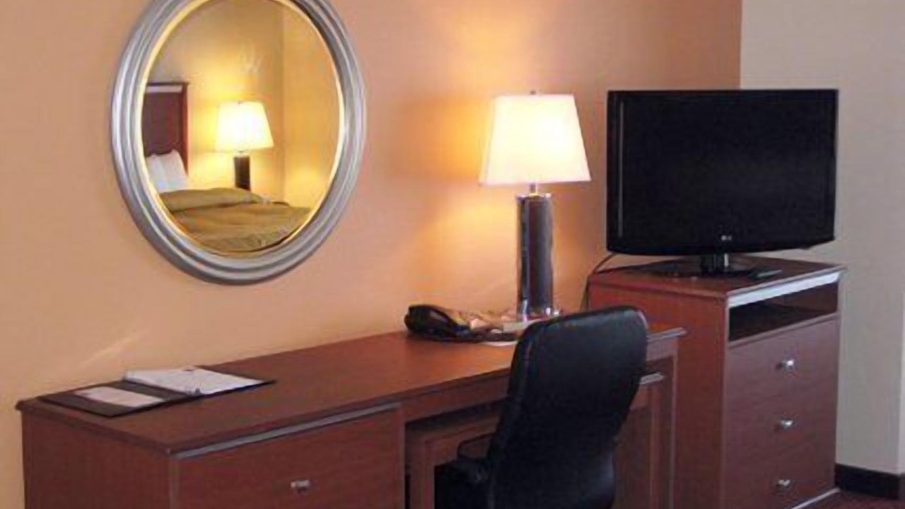 Photo of Bedroom in Mabank