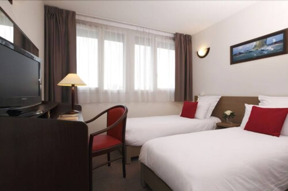 Photo of Bedroom in Idron