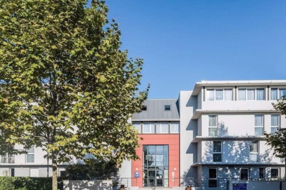 Photo of Outdoor in Idron