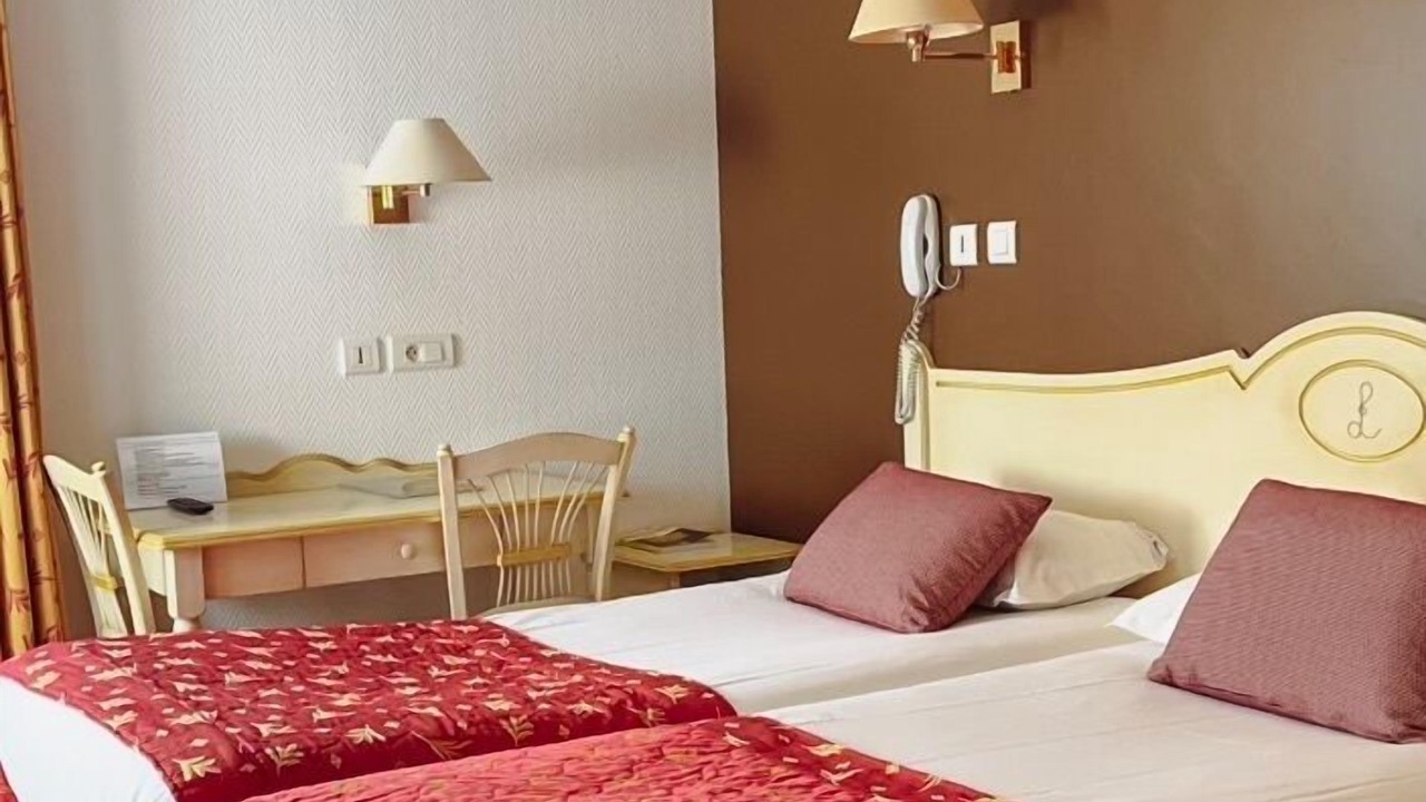 Photo of Bedroom in Bouc-Bel-Air