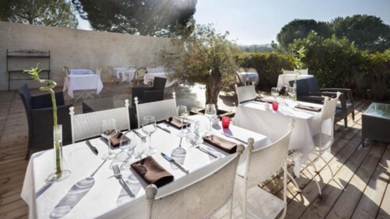 Photo of Outdoor in Bouc-Bel-Air