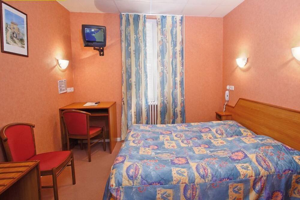 Photo of Bedroom in Sainte-Colombe