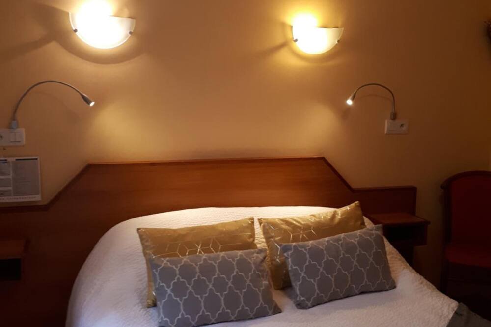 Photo of Bedroom in Sainte-Colombe