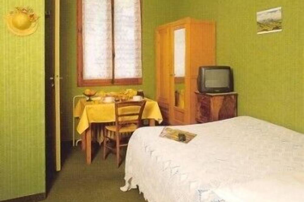 Photo of Bedroom in Sainte-Colombe
