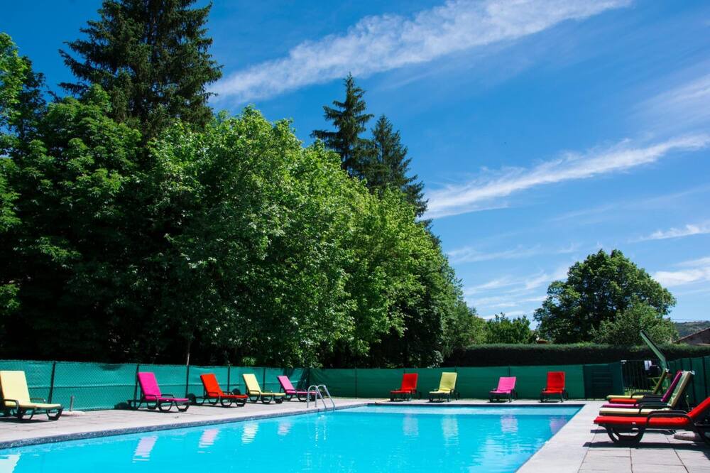 Photo of Outdoor in Sainte-Colombe