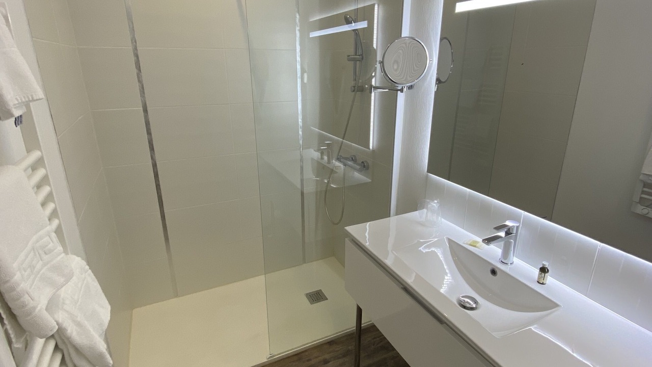 Photo of Bathroom in Jonzac