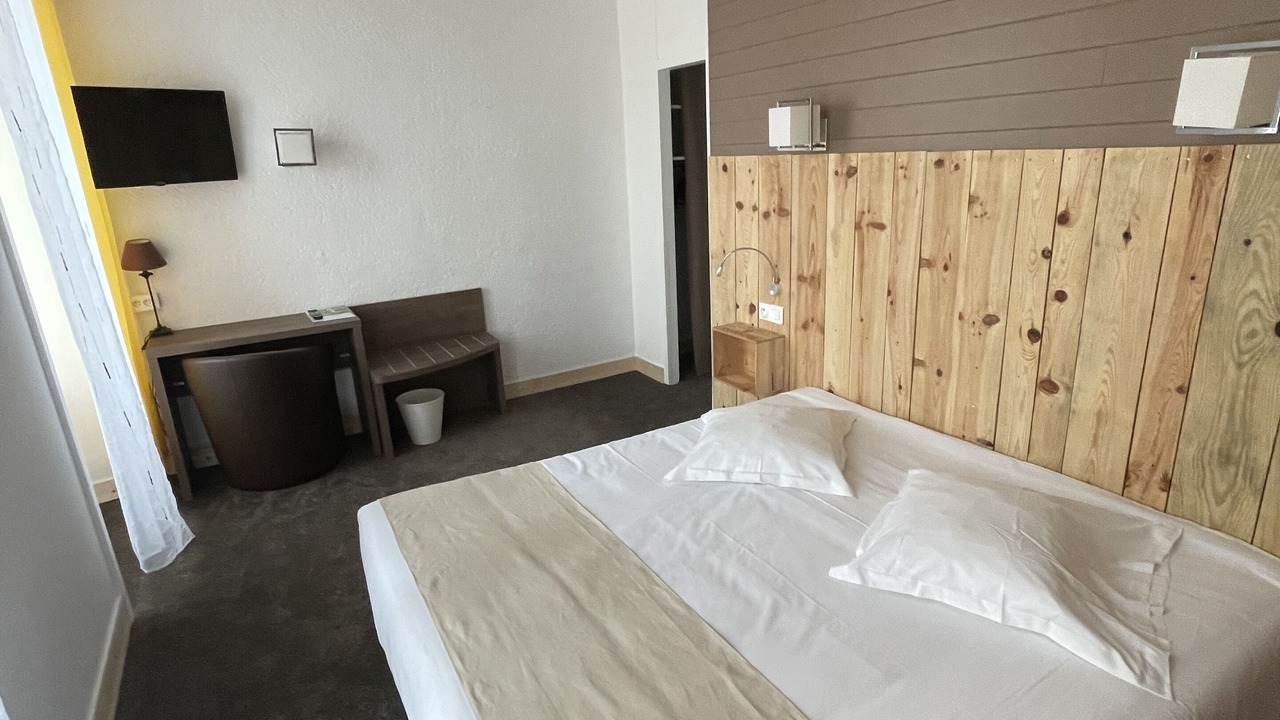 Photo of Bedroom in Jonzac