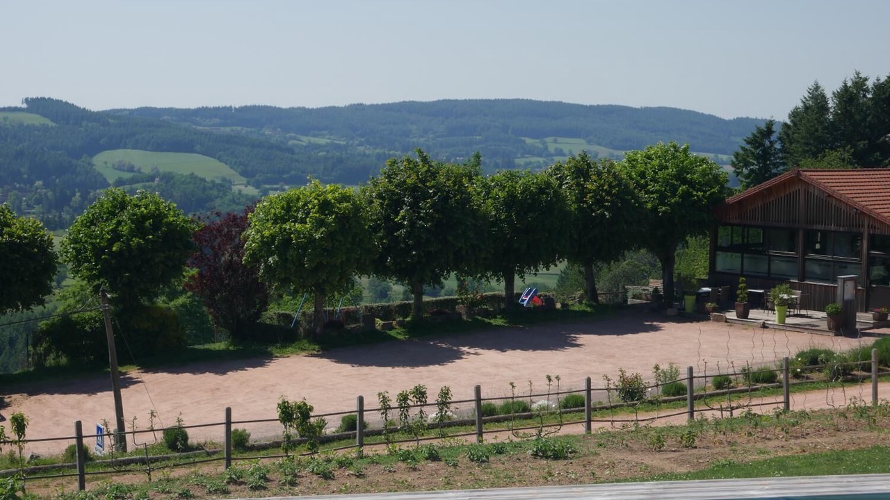 Photo of Outdoor in Montmelard