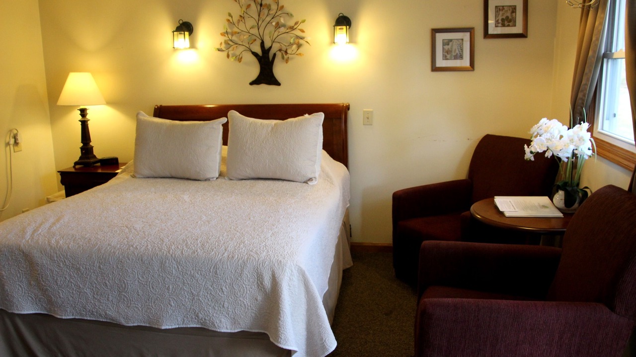 Photo of Bedroom in Town of Scriba