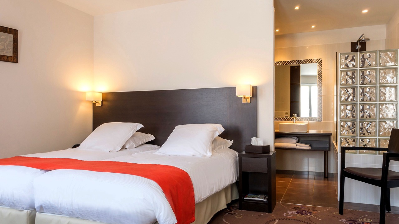 Photo of Bedroom in Julienas