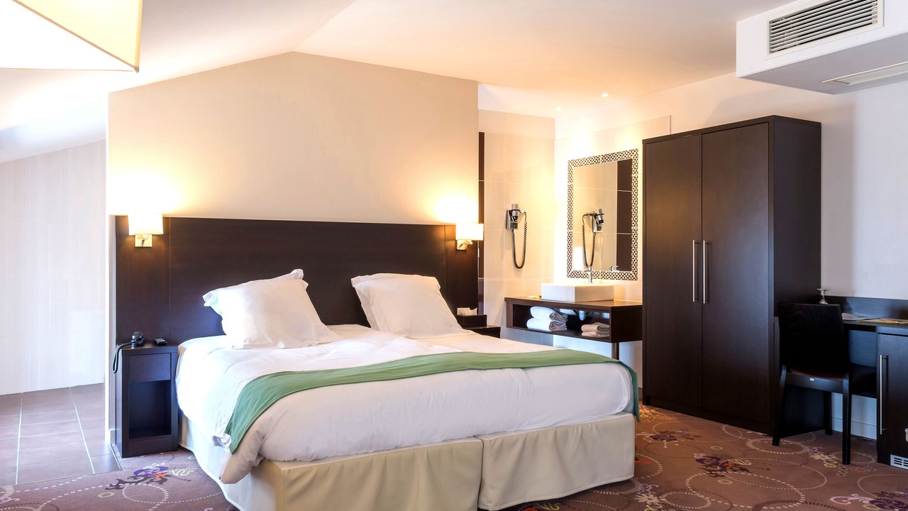 Photo of Bedroom in Julienas