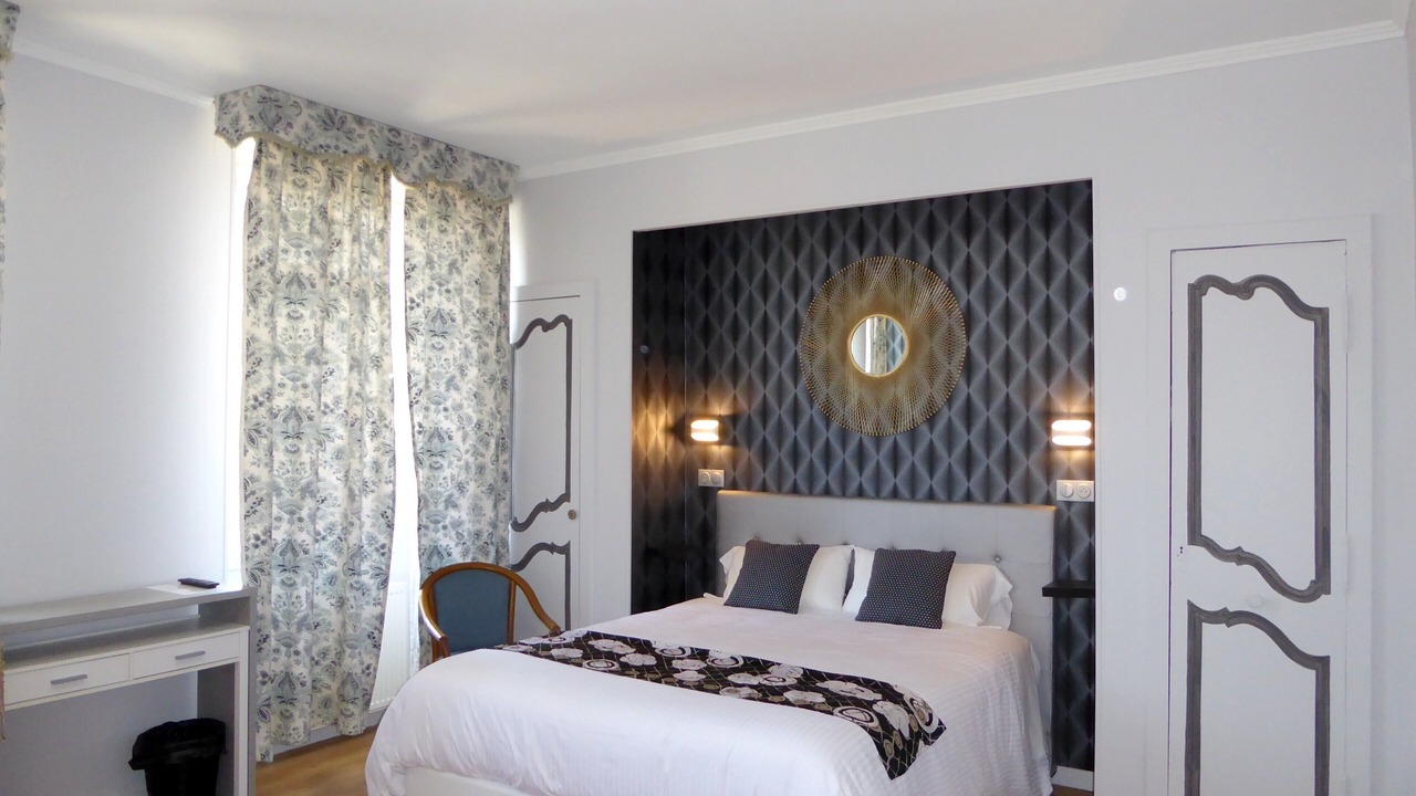 Photo of Bedroom in Noe