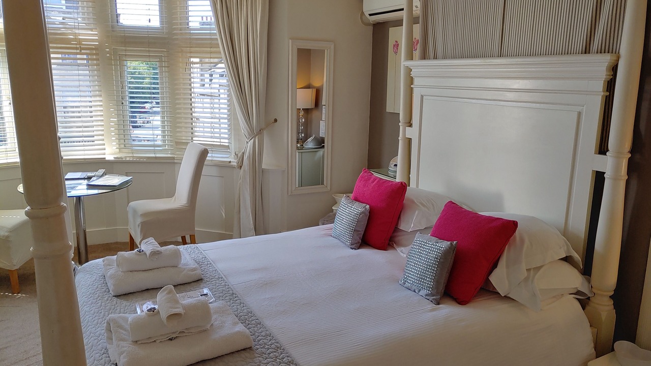 Photo of Bedroom in Bath