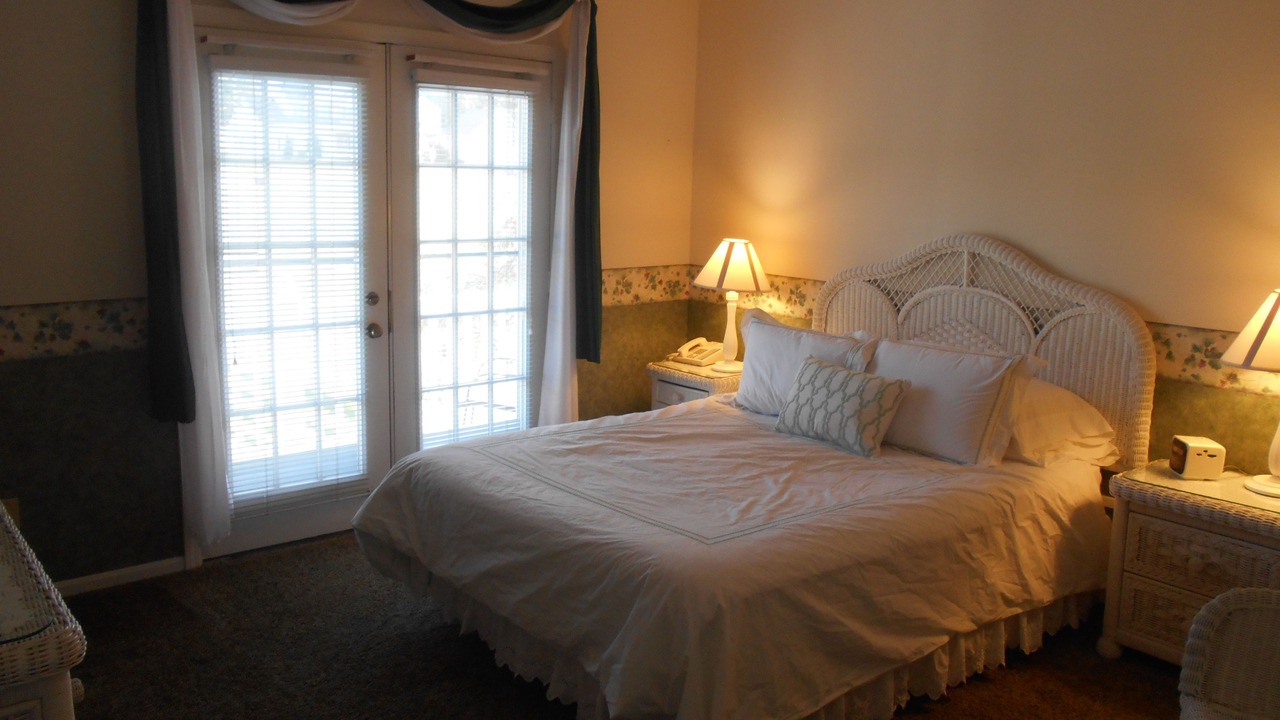 Photo of Bedroom in Elizabethtown