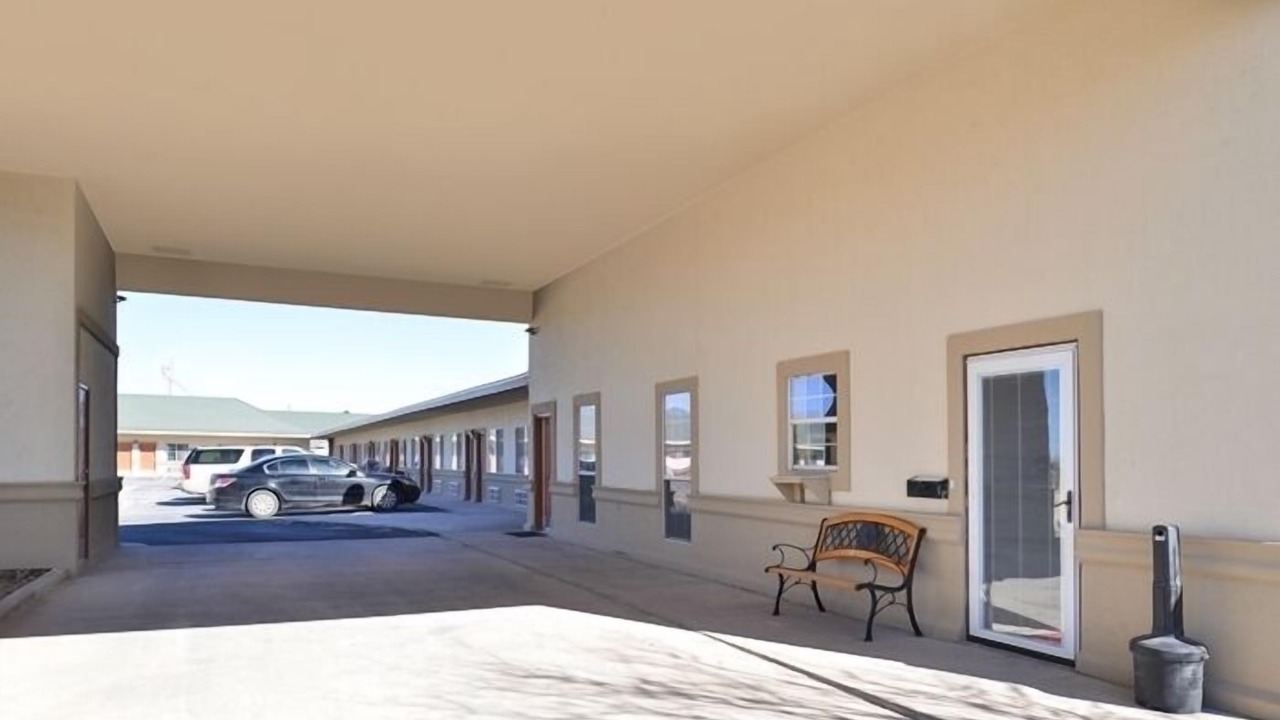 Photo of Outdoor in Girvin