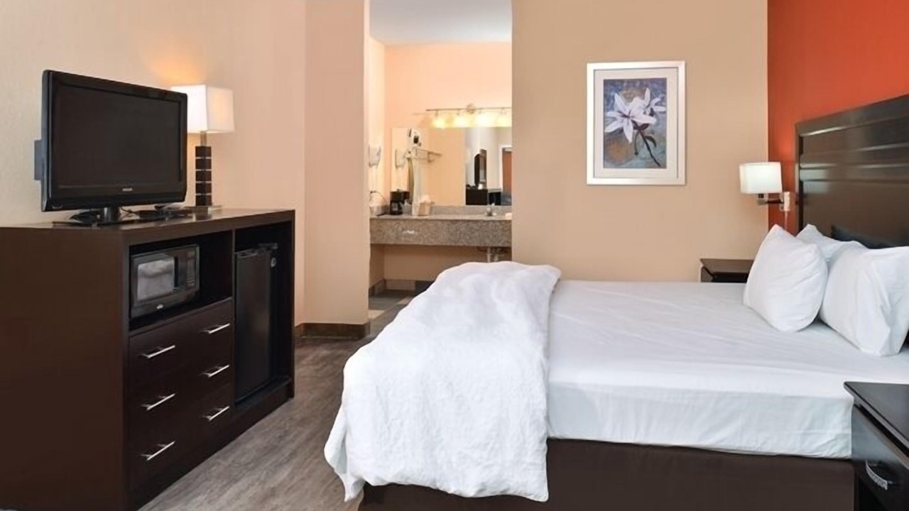 Photo of Bedroom in Girvin