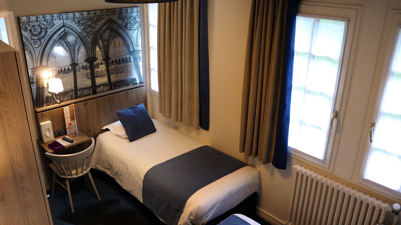 Photo of Bedroom in Le Mont-Saint-Michel
