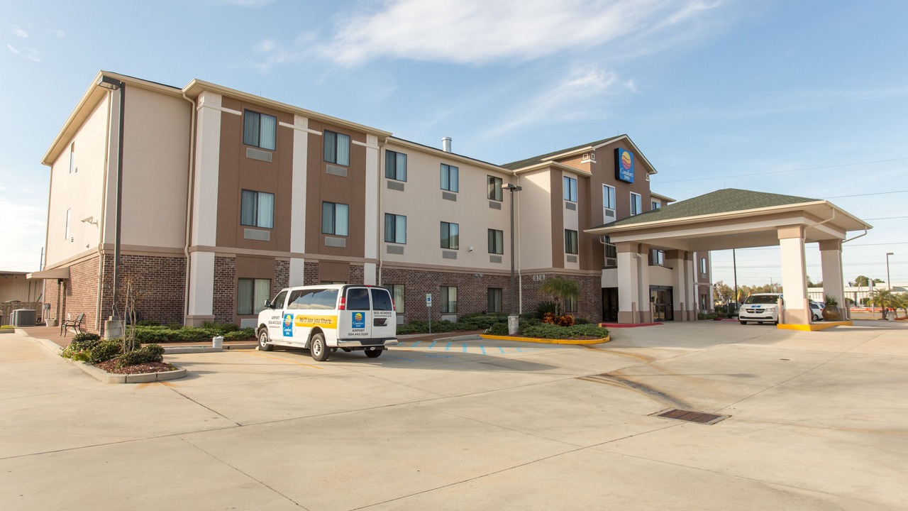 Photo of Outdoor in Kenner - Louis Armstrong International Airport
