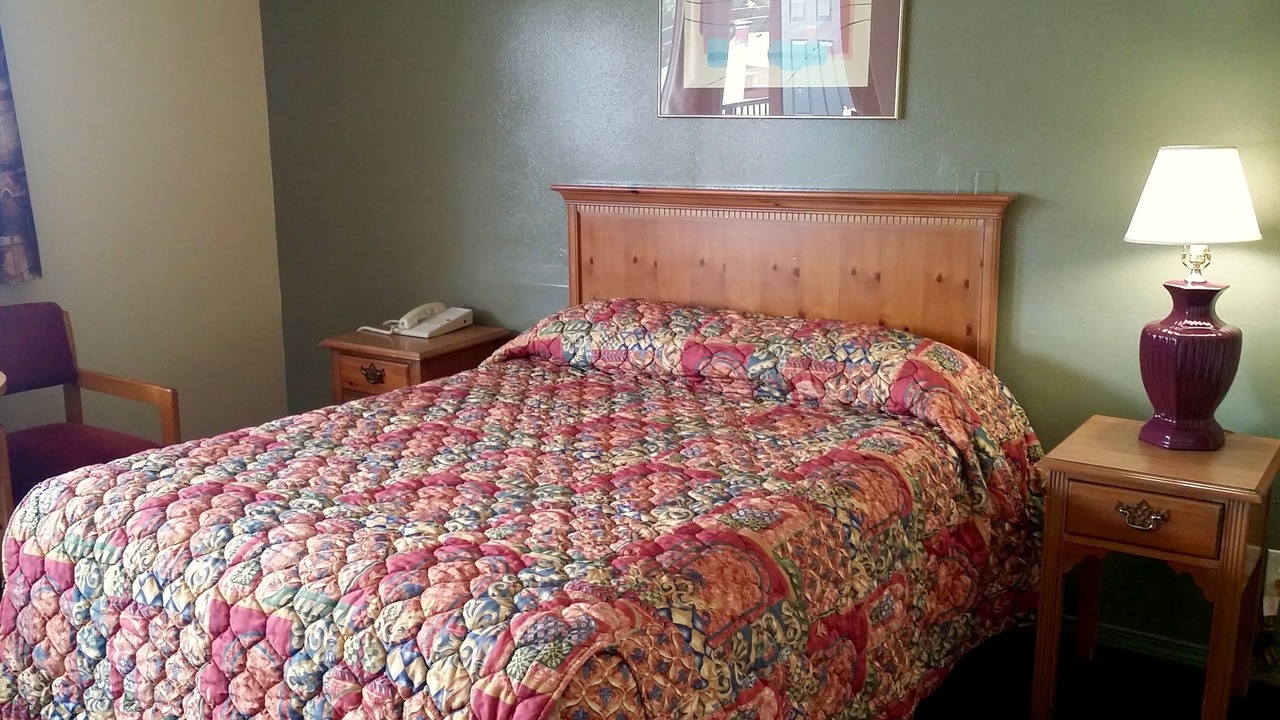 Photo of Bedroom in West Eugene