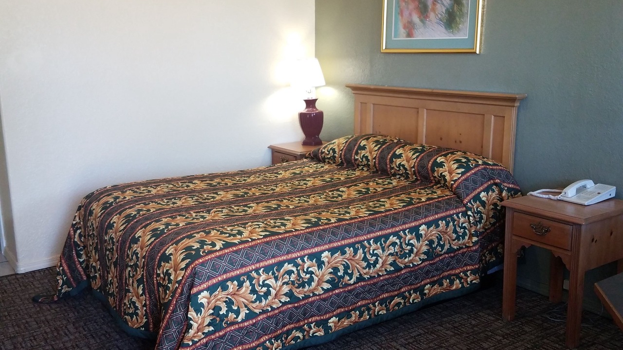 Photo of Bedroom in West Eugene