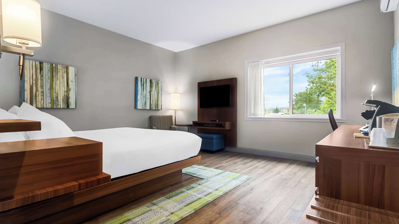 Photo of Bedroom in Mont-Laurier