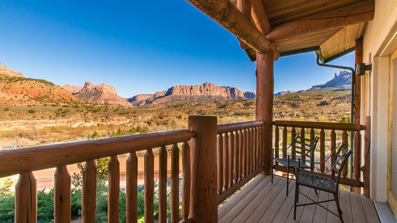 Photo of Patio Balcony in Zion National Park South Entrance