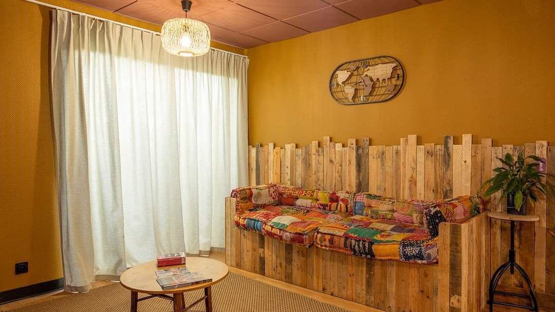 Photo of Others in Saix