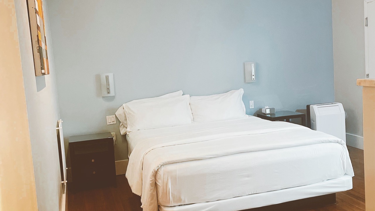 Photo of Bedroom in Downtown Santa Cruz