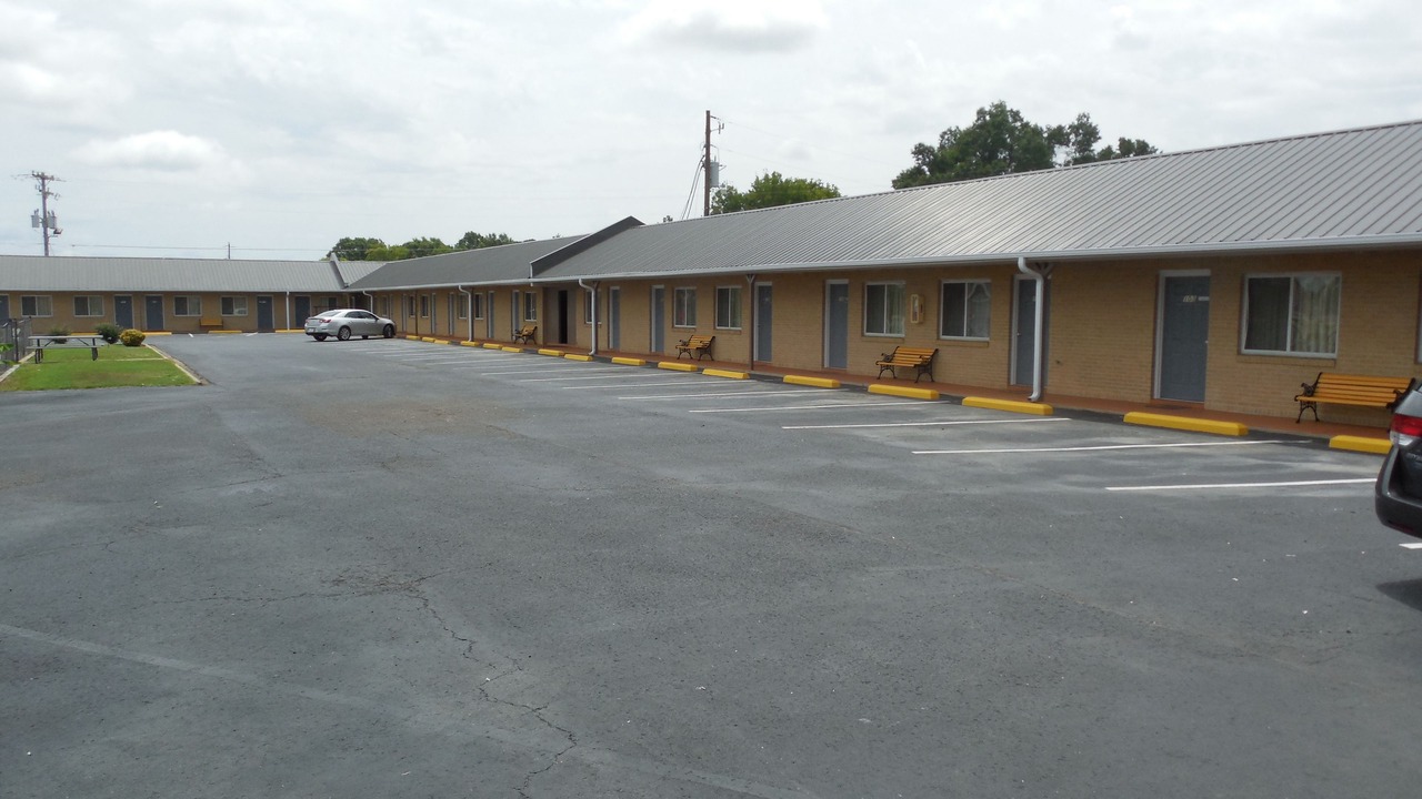 Photo of Outdoor in Crump