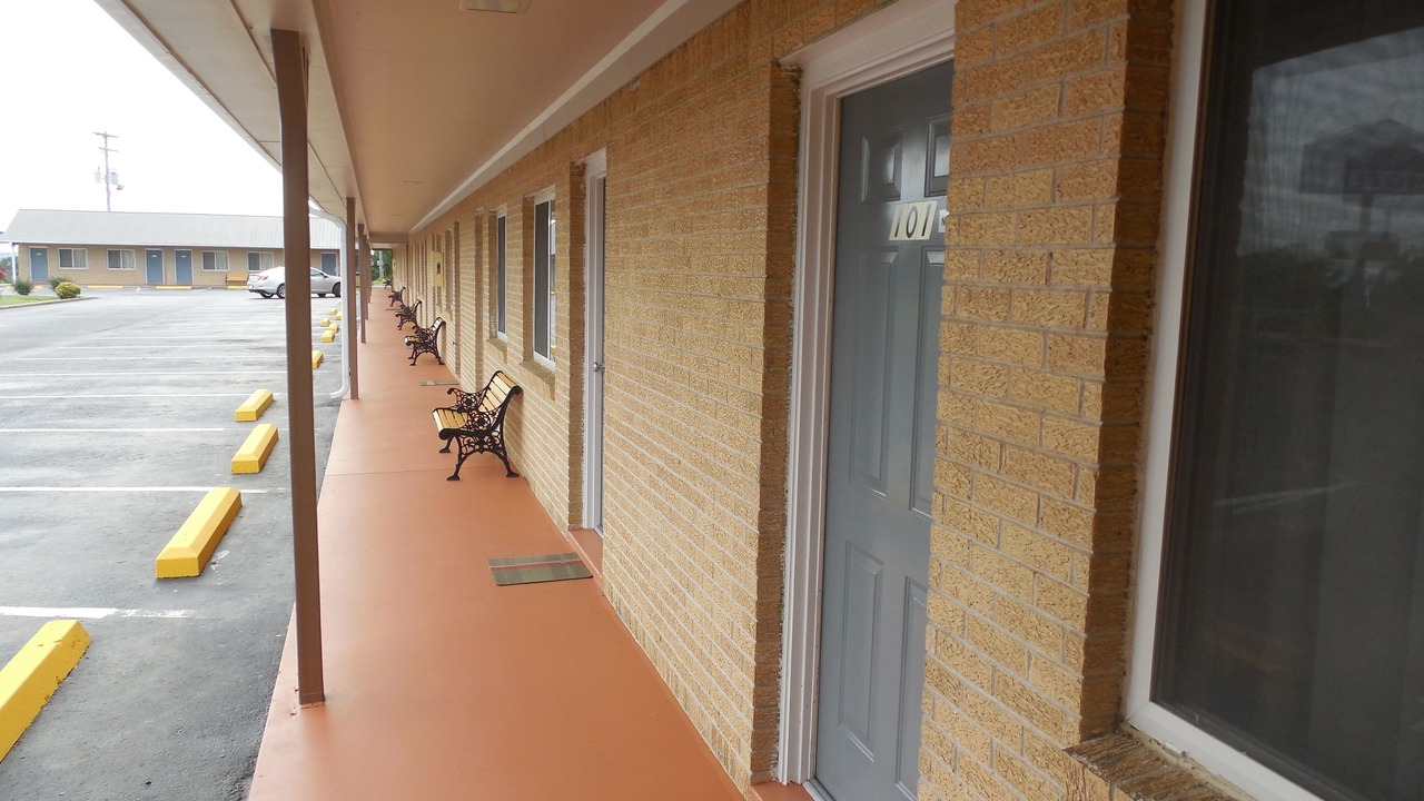 Photo of Outdoor in Crump