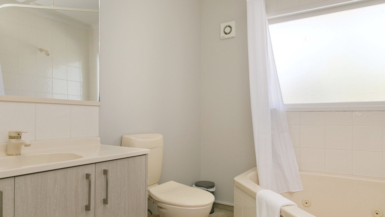 Photo of Others in Two Mile Bay