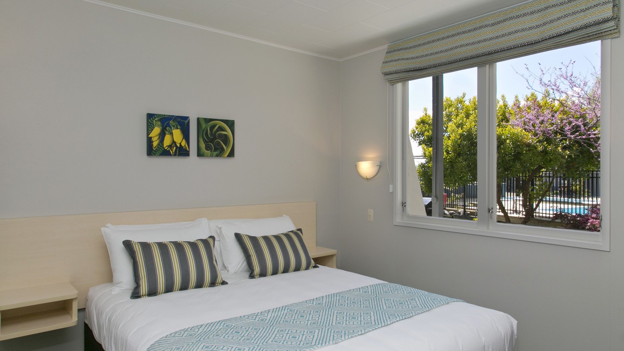 Photo of Others in Two Mile Bay