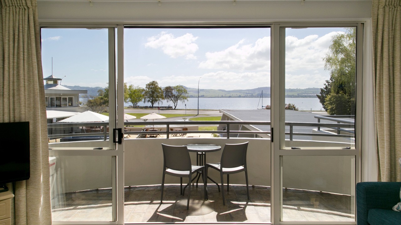 Photo of Patio Balcony in Two Mile Bay