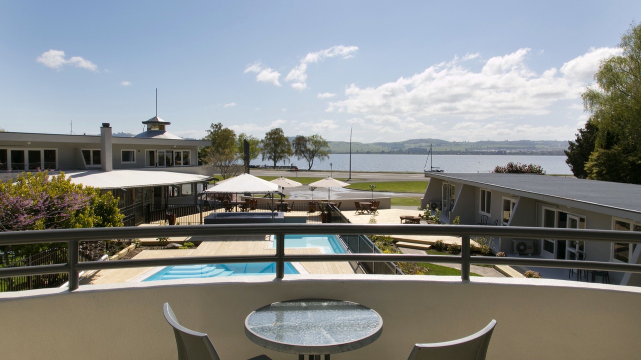 Photo of Patio Balcony in Two Mile Bay
