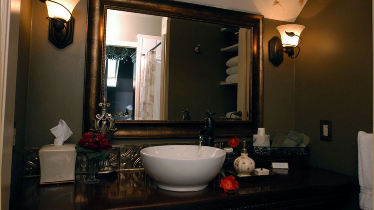 Photo of Bathroom in Annville