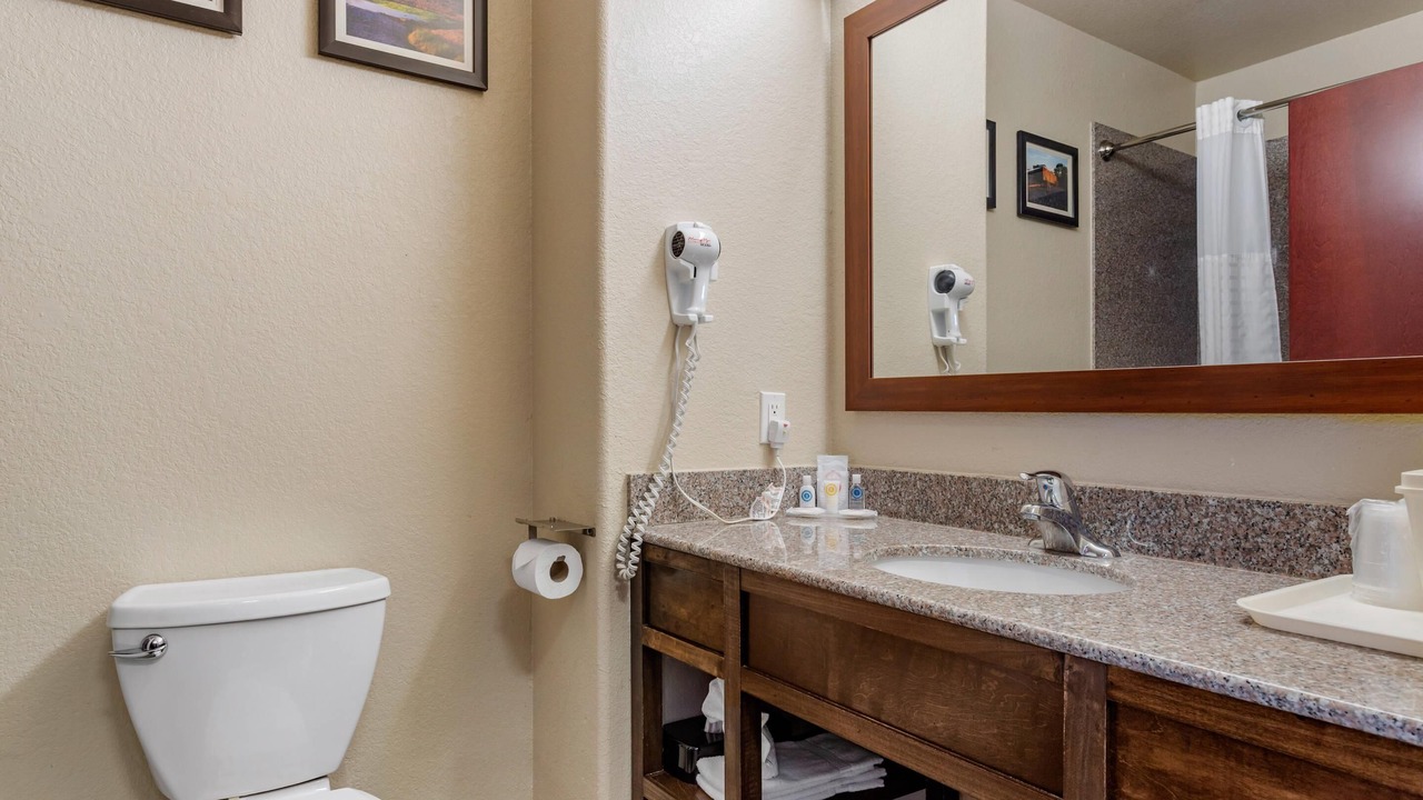 Photo of Bedroom in Navasota