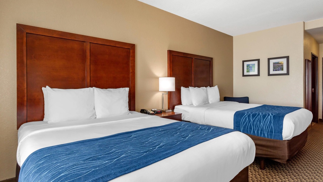 Photo of Bedroom in Navasota