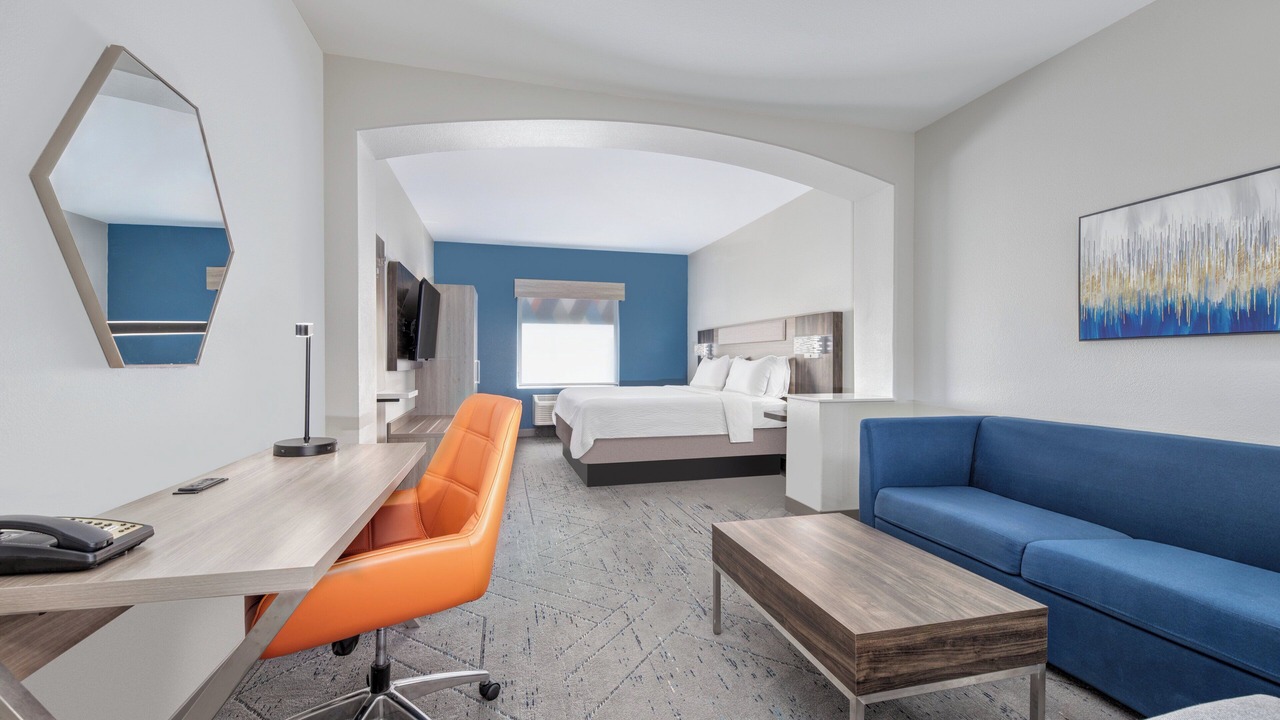 Photo of Bedroom in Oak Cliff