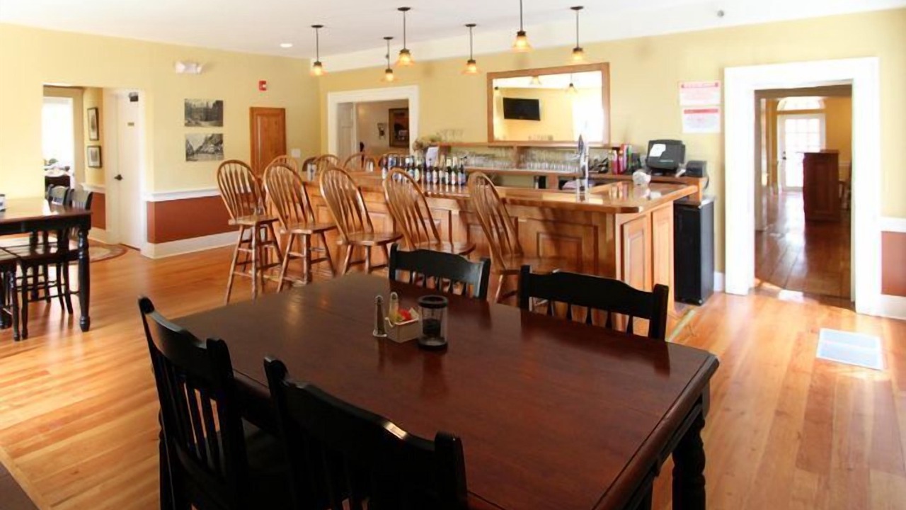 Photo of Others in Rogersville