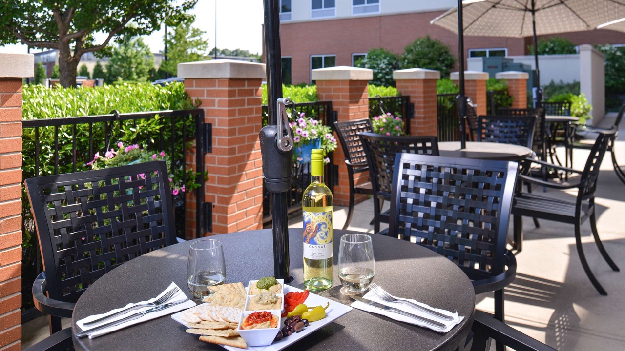 Photo of Outdoor in East Garden City